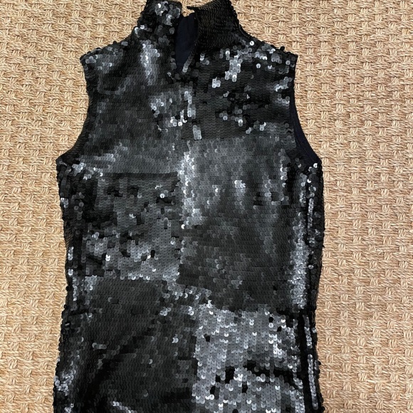 Sequence top and skirt. NOT same brand. - Picture 2 of 3